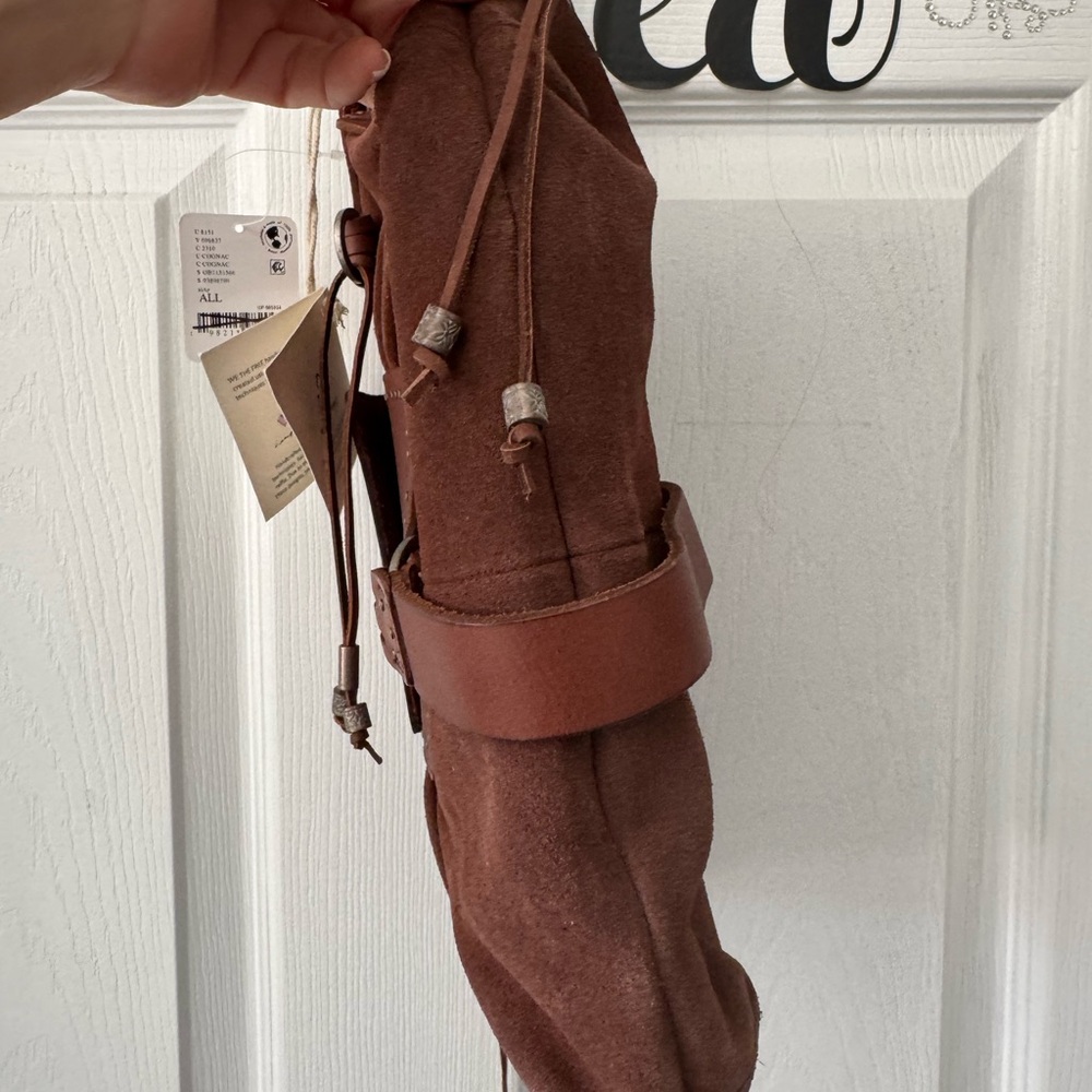 Free People/ We The Free Silvie Studded Sling Bag - Picture 7 of 16